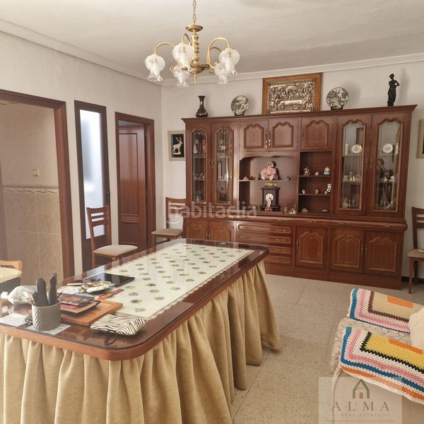 Foto 6a8858ea-4a5e-4f0e-8cbd-42397190be59. Casa a Almendralejo