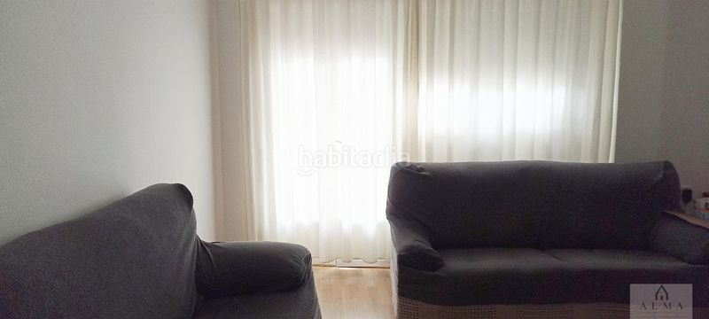 Foto c04ff069-e96c-4c72-9148-ed09bc00da8d. Pis a Almendralejo