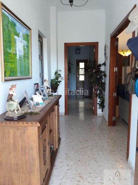 Foto fbd7c4c3-02e1-4b39-b7a4-954a240c2af4. Xalet amb aparcament a Almendralejo
