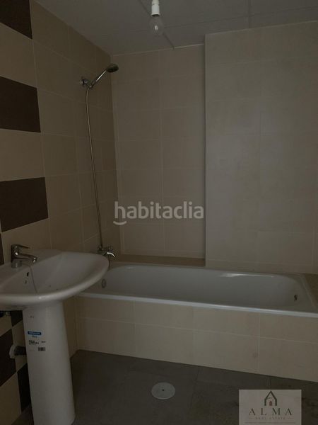 Foto 626308e4-e993-414a-b436-2ef1a8bfa6d4. Pis a Almendralejo