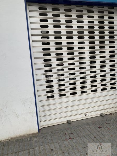 Foto fb2bf29a-1c98-45d4-8daf-e0e1c7f44a02. Local comercial a Almendralejo