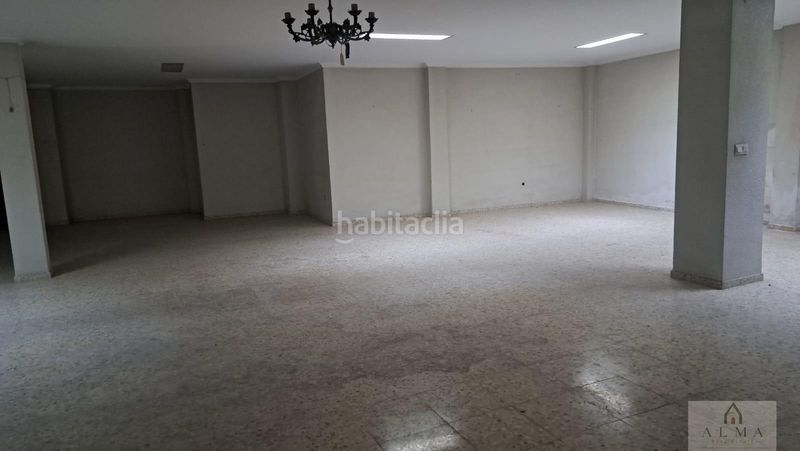 Foto e5f7f26f-5f2f-43b5-a9bc-20e73082c1e7. Local comercial a Almendralejo