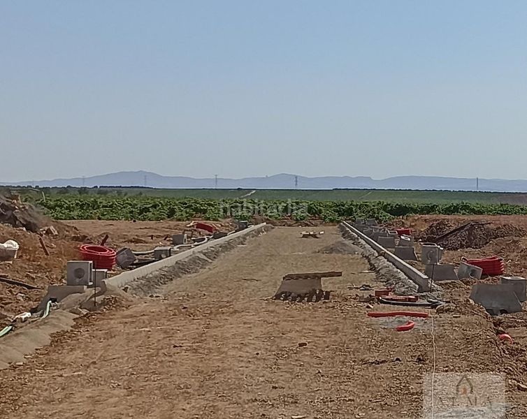 Foto eca2f123-a23d-4e63-bfbd-6740e506adc0. Terreny residencial a Almendralejo