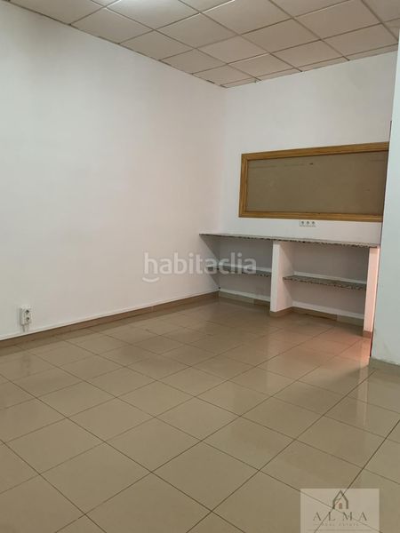 Foto 5dd2f491-5c69-48f3-a9c1-e0d3e58a6832. Local comercial a Almendralejo