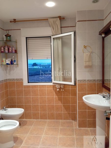 Foto 7d6ed36c-b2f6-4192-8b76-de38da49fa79. Duplex avec chauffage parking dans Almendralejo