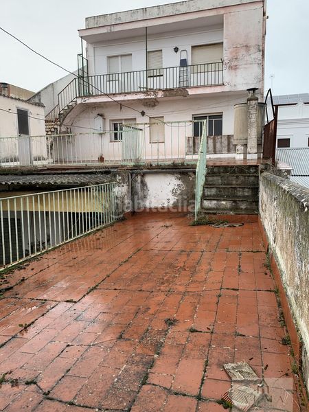 Foto b3d41a50-da6b-452f-8870-1790800a2d3e. Casa  en Almendralejo