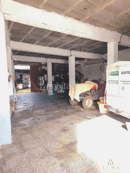 Foto a58e2a35-740f-4503-abc5-2c0087d75fc2. Nau industrial a Almendralejo