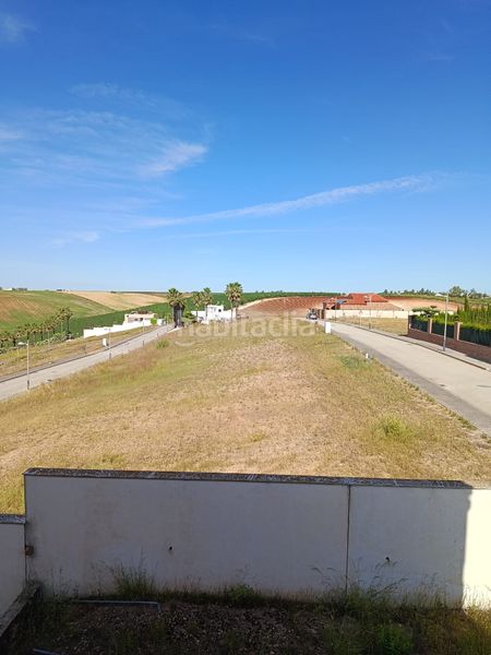 Foto a9b694e6-aaea-4c5d-8145-9fc9e89f020c. Wohngrundstück in Écija