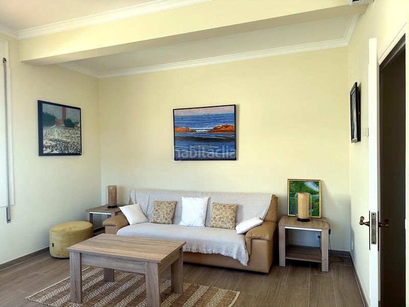 Foto 5850a61f-34c0-49d2-9a85-41569391fc8b. Apartament a Centre Figueres
