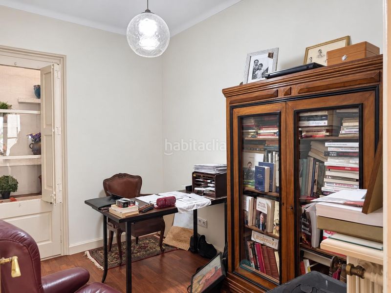 Foto 066b4dd4-563a-429a-aa7c-ebf31e2974b1. Apartament amb aparcament a Centre Figueres