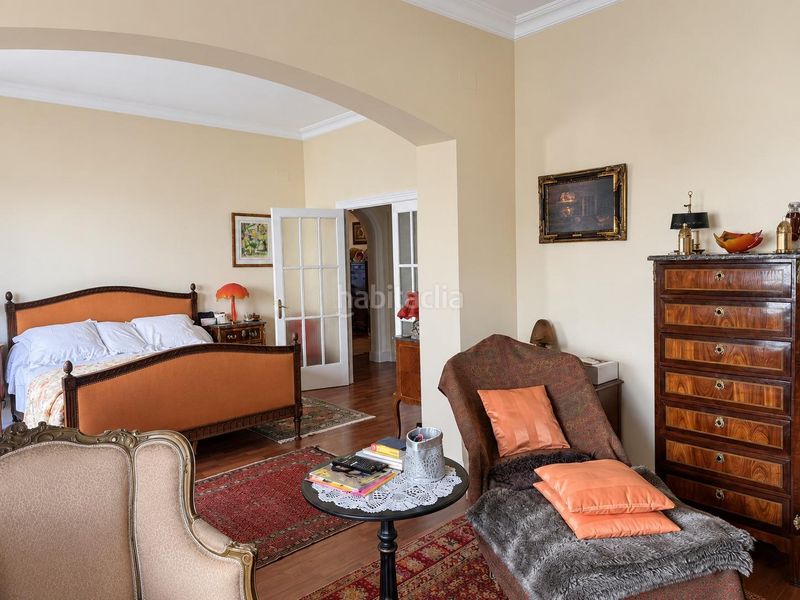 Foto ef6f970d-53c2-40be-a2c6-d92add24de6b. Apartament amb aparcament a Centre Figueres