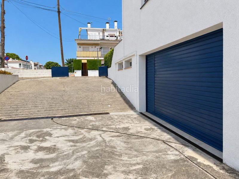 Foto ea22c1d1-51d8-40b5-9778-1f671b3215c9. Apartament amb aparcament a El Port Llançà