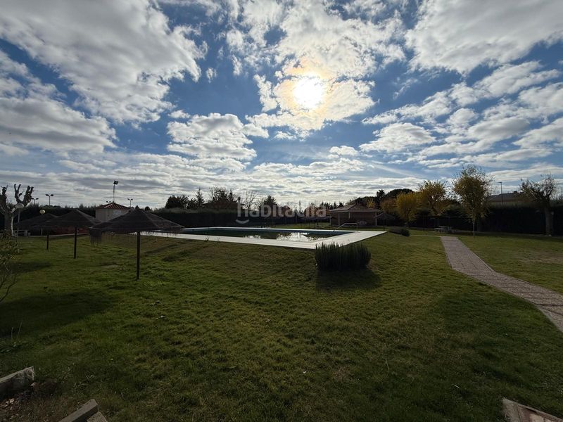 Foto a6970130-7e6d-460e-8d83-8ce61ed4ed1e. Terreno residenziale in calle olivo 55 in Pelabravo