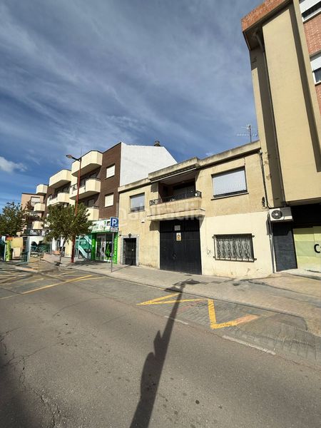Foto 609b52d7-68b5-42a6-8976-88ce8bb9f413. Casa adossada amb calefacció aparcament a Santa Marta de Tormes