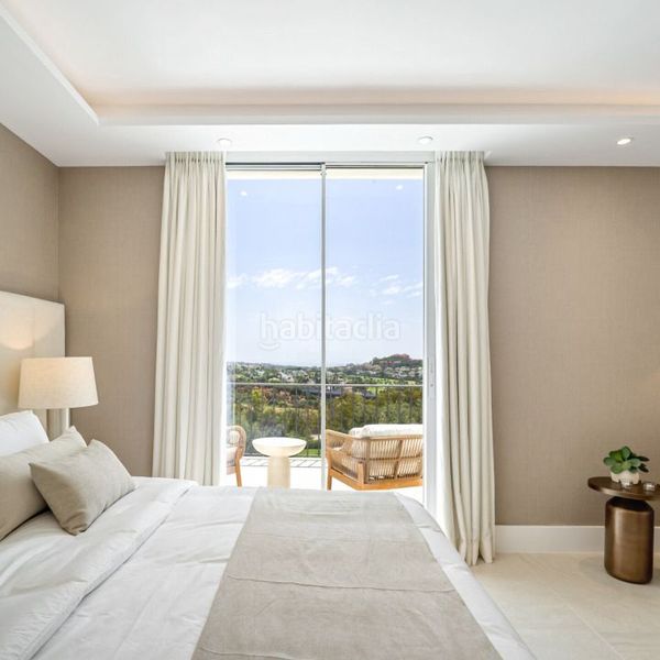 Foto 775aae26-31fb-4693-992f-bd93a0b54012. Casa adossada amb calefacció a La Quinta Benahavís