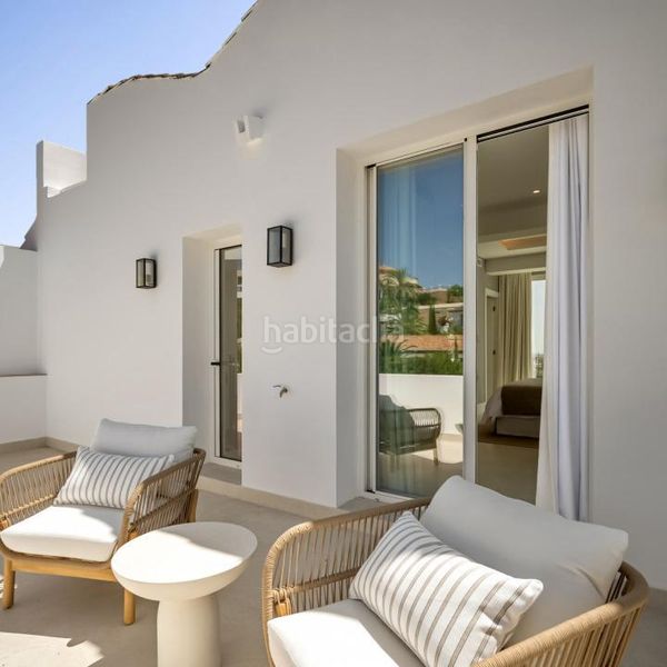 Foto cd72fac7-a73d-4edb-bbfd-6546e73ff4f0. Casa adossada amb calefacció a La Quinta Benahavís