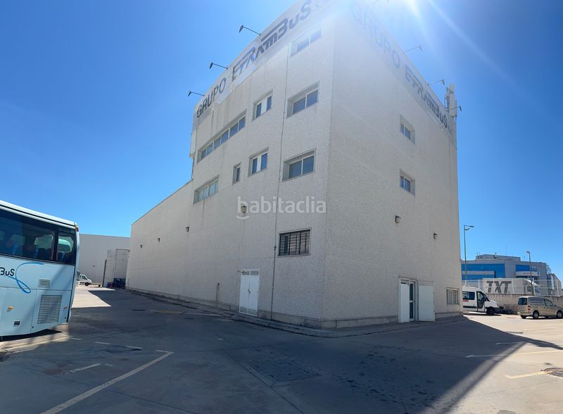 Foto 3a3e8f29-2f2c-4465-8506-81958f4fe31d. Nau industrial a calle investigación 2 a Los Olivos-Los Ángeles Getafe