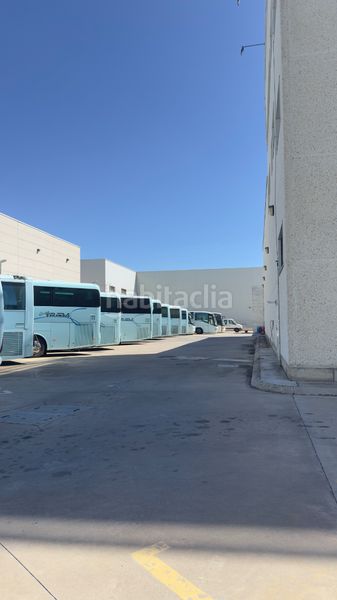 Foto 5d9feaf8-5145-44b0-b2c7-e3bfde1ae5a9. Nau industrial a calle investigación 2 a Los Olivos-Los Ángeles Getafe