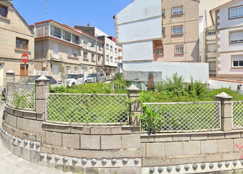 Foto b7721b06-896f-4119-9ece-f5c3b972c41c. Terreno residencial solar edificable con proyecto para 13 viviendas. centro. en Moaña