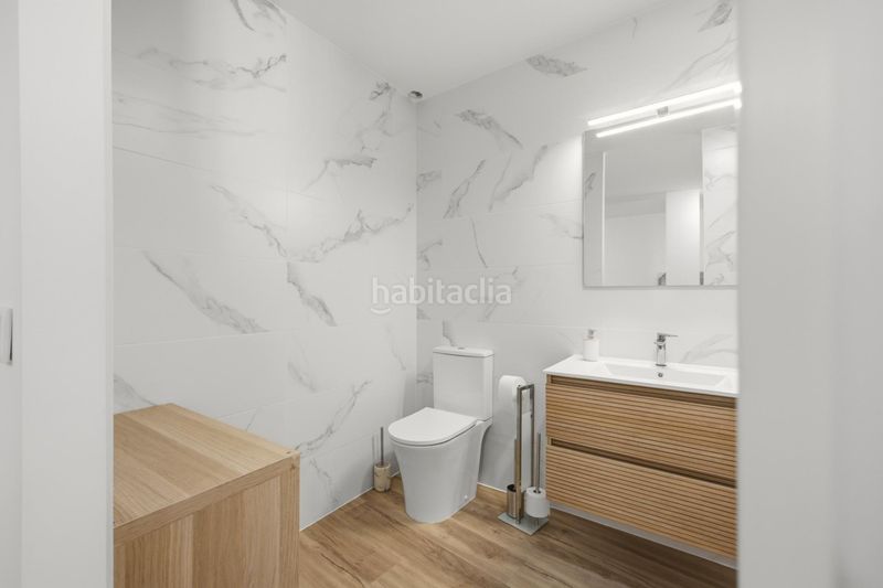 Foto b3e2a7bb-ea8d-40cf-8706-59862a9f7834. Apartamento si no te lo compras tú, probablemente acabe comprándomelo yo. en Vigo