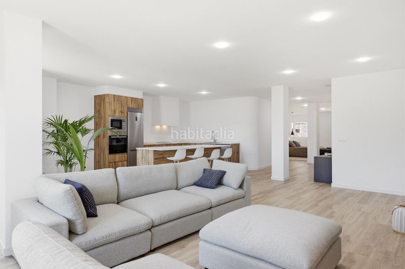 Foto cbacc6dd-ef4c-432e-964c-4bb1941a8840. Apartamento si no te lo compras tú, probablemente acabe comprándomelo yo. en Vigo