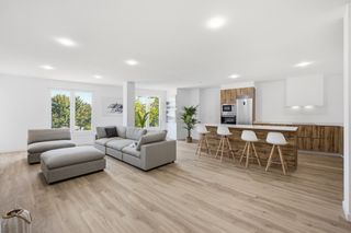 Appartement à Casco Vello. Si no te lo compras tú, probablemente acabe comprándomelo yo.