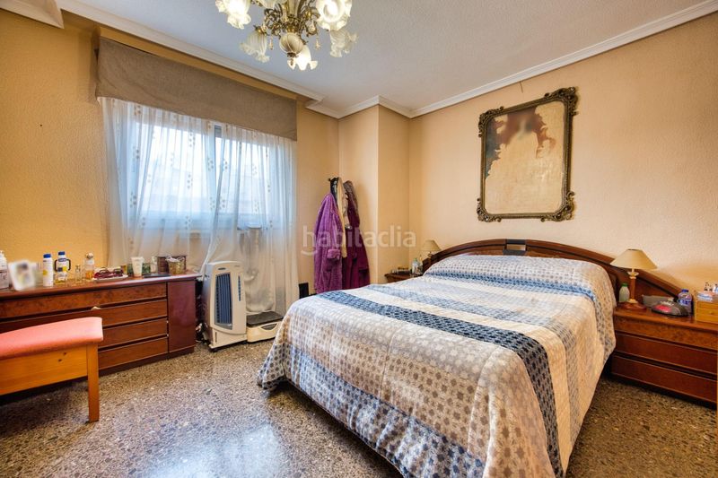 Foto 758c0eb1-2b44-4632-b452-fac5c2af4da3. Appartamento in Plaza Castelar - Mercado Central Elda