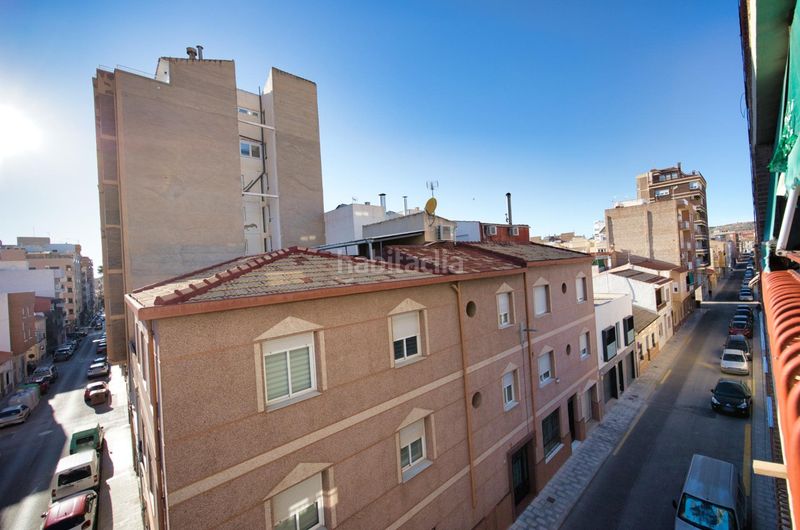 Foto d69b2172-d9c1-4dcb-bf12-292c6e9dada5. Appartamento in Plaza Castelar - Mercado Central Elda