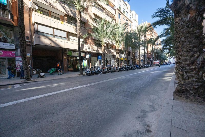Foto e50b3077-4353-4837-8d4e-4dd7898583eb. Pis amb aparcament a Mercado Alicante