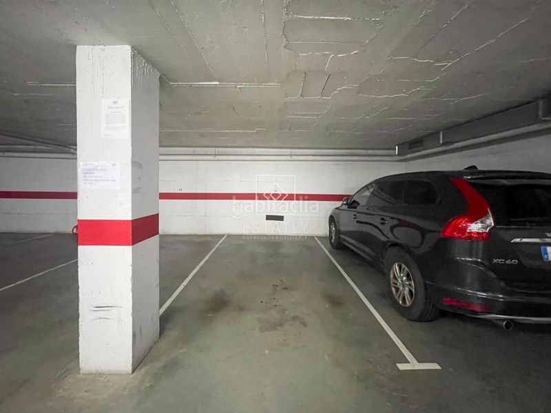 Foto 312e6d03-c45a-43a0-a0e6-abb68c7b4d57. Parking coche en carrer marquès de caldes de montbui 77 plaza de parking en venta o alquiler – zona químics, en Girona