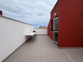 Casa adossada a Calle el abeto 0. Chalet adosado con terraza