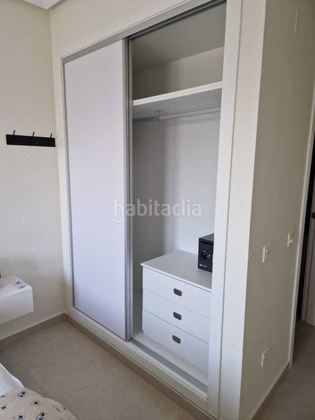 Foto 31ea04c1-bcaf-4d66-b054-5302ba63f5fc. Apartament amb aparcament a Centro Alcázares (Los)