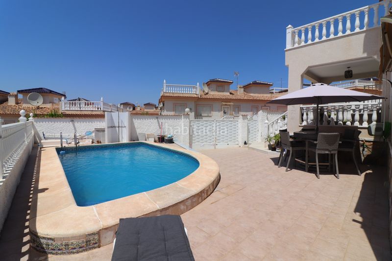 Foto 11f51fd3-a01f-4209-829e-0eb323a38e51. Casa amb piscina a Benijófar