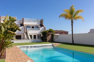 Appartement in Pilar de la Horadada Ciudad