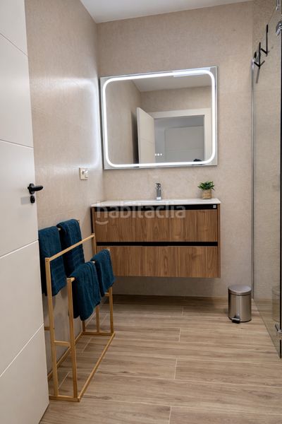 Foto b8ed10b0-e3d0-454f-b077-5aede017ed84. Casa adossada a Dolores