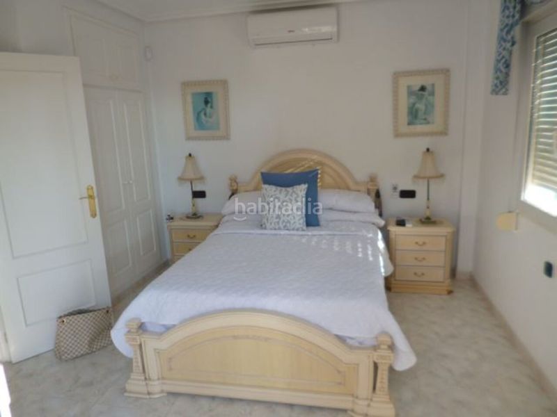 Foto c24a61be-3a3d-435a-91b3-90b701c81681. Casa en La Zenia Orihuela