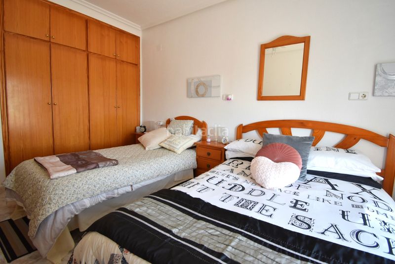 Foto aeb2e4bb-5291-47d3-abe4-7d0c9e5fe7f4. Casa adosada en Playa Flamenca Orihuela