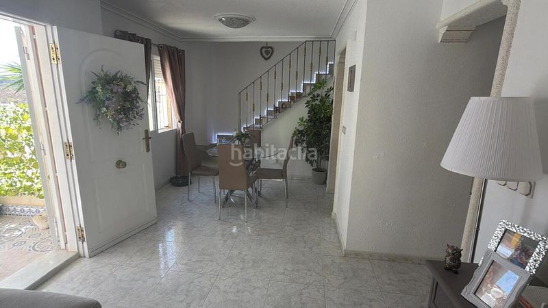 Foto dec54183-c761-418d-8d31-d8f50d13617a. Casa en Benijófar