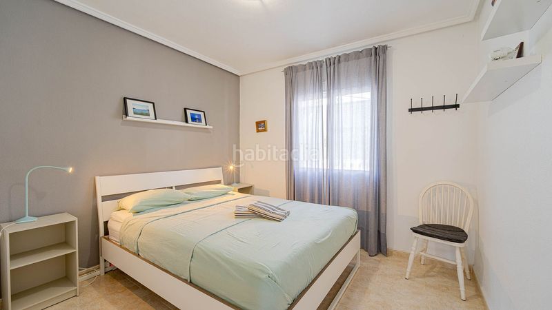 Foto bd5eb5bb-2505-489f-9f34-5447d3564f6f. Casa adossada a Lo Marabú Rojales