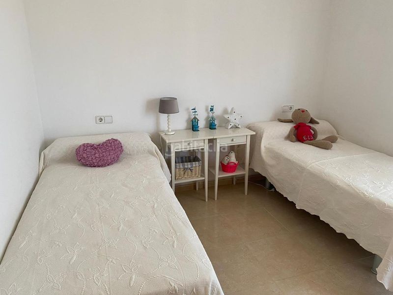 Foto 0b614cdf-d4d3-4c18-b3fe-feac35ed7c57. Casa adossada a Centro Alcázares (Los)