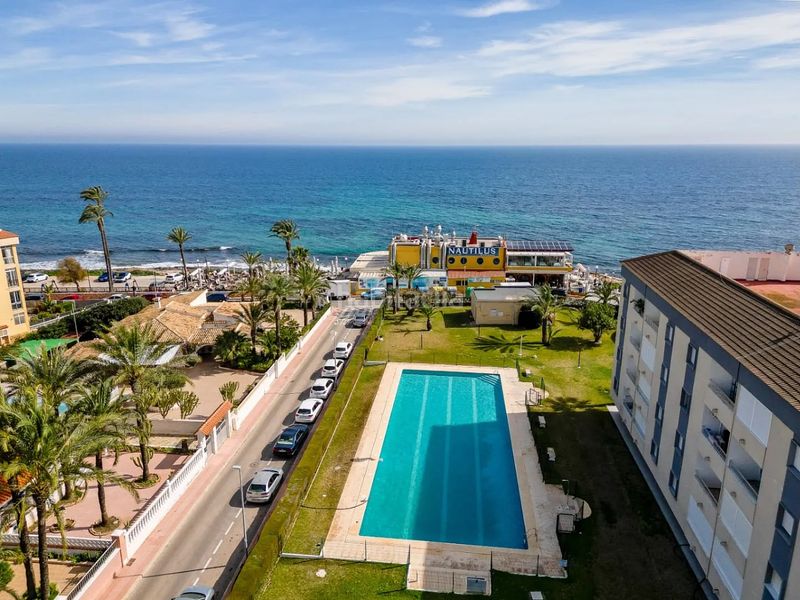 Foto 5af044c8-f97d-4a2f-870f-aa525b5b94cb. Apartamento en Punta Prima Torrevieja