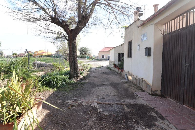 Foto 0152496e-4330-4105-be80-9947589995df. Casa en Almoradí