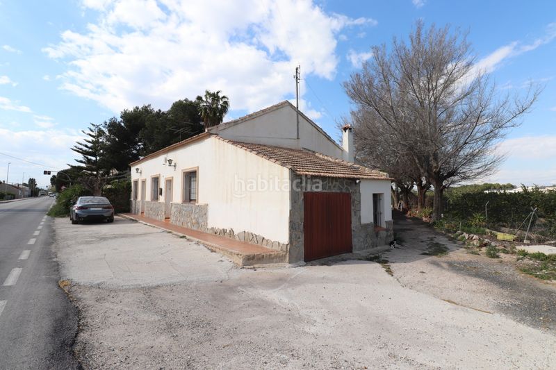 Foto ba4c873e-53bd-44b1-82a4-e3ba1930b10c. Casa en Almoradí