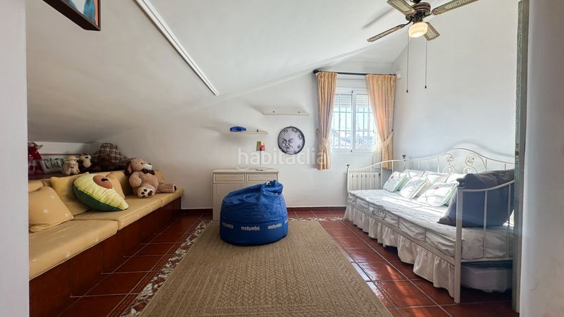 Foto b8fd2c71-ae7a-4264-aaf4-4e13e9f9ef1d. Casa amb aparcament a Cañada del Molino Torrevieja