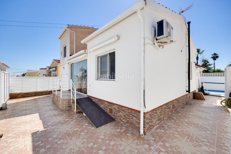Foto 5b230340-d656-4ab3-a911-27b2cf43586e. Casa amb aparcament piscina a San Fulgencio