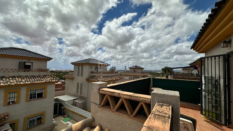 Foto c7479344-91b6-45cb-b42f-4ed8c6440e65. Casa amb piscina a Montesinos (Los)