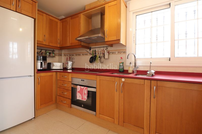 Foto f89ab4d7-d3cd-42dc-b612-a790b3b00484. Casa amb piscina a Montesinos (Los)
