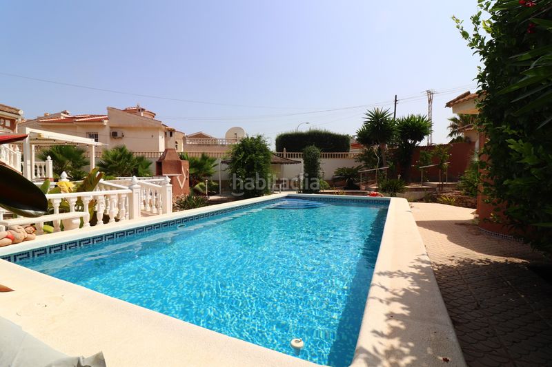 Foto 5c5a3ee2-3749-4064-88cf-a4cc075cf6bc. Casa amb aparcament piscina a Centro de la Ciudad Quesada Rojales