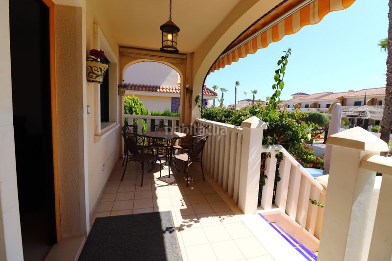 Foto fb028e7d-9c74-4335-abda-7f0ec64bf06d. Casa adossada a Lo Marabú Rojales