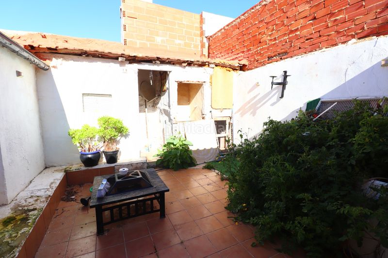 Foto c8f1284f-878e-4b0c-b63f-69622d61b0b6. Casa a Benijófar